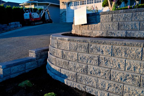 Stone Retaining Wall Repair in Bothell